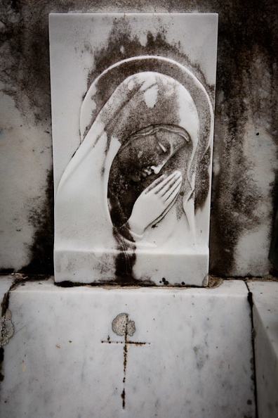 il_cimitero_di_fontanarossa_1_20120508_1222439599.jpg
